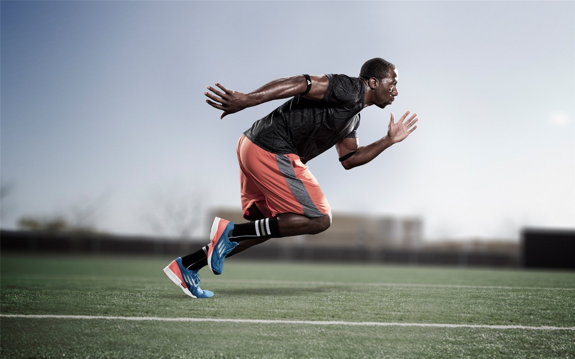 大型水上漂浮运动会，水中竞技新宠，水上漂移是什么意思